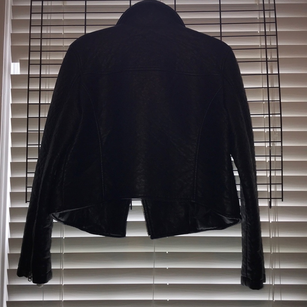 Leather jacket - Picture 2 of 2